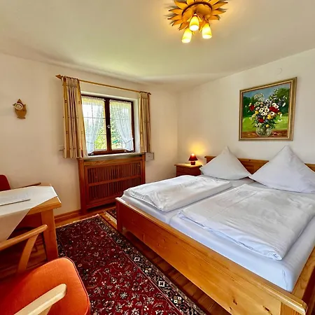 Hotel Garni Sonnenhof-3